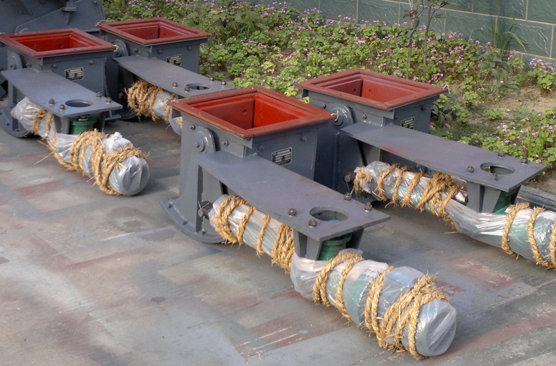 電液動(dòng)扇形閘門(mén)A型